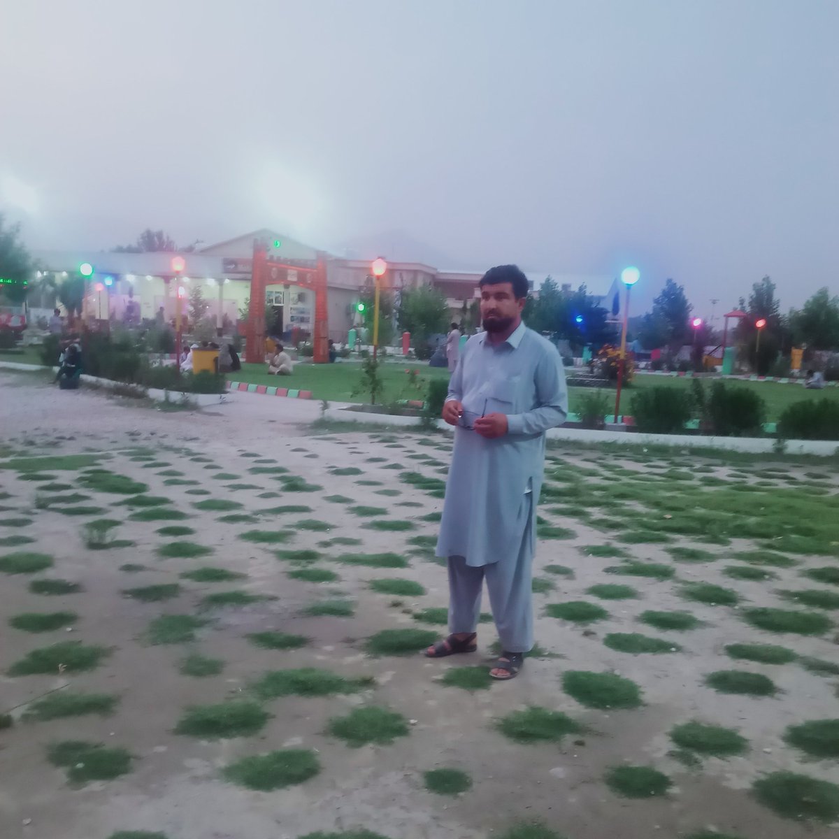 RiazKha07329359's tweet image. #Riaz pti  NewProfilePic