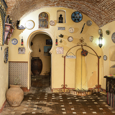 Descubre la Casa Museo Árabe Yusuf al Burch en Cáceres

La Casa Museo Árabe Yusuf al Burch te da la oportunidad de visitar por dentro la casa árabe mejor conservada de toda la ciudad monumental de Cáceres.

bit.ly/41U8fAK