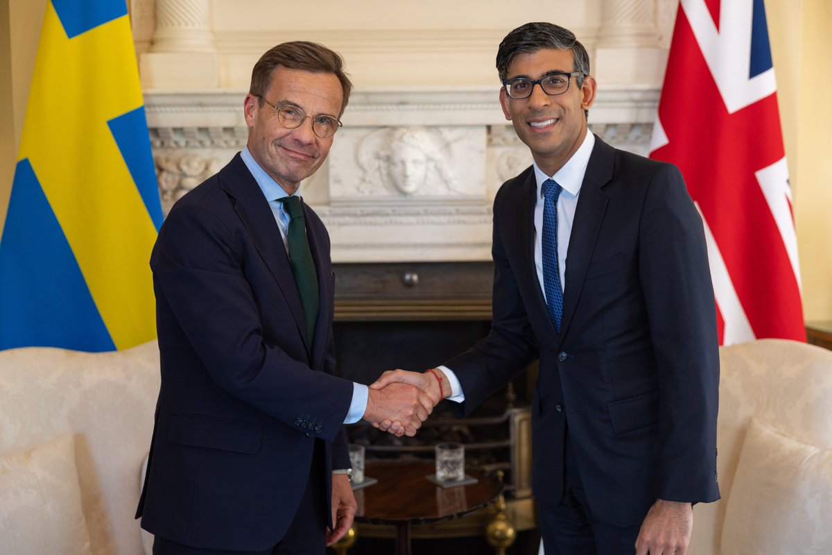 I was really pleased to welcome @SwedishPM Ulf Kristersson to Downing Street today. We are historic friends and essential allies 🇬🇧🇸🇪 Here’s why 🧵