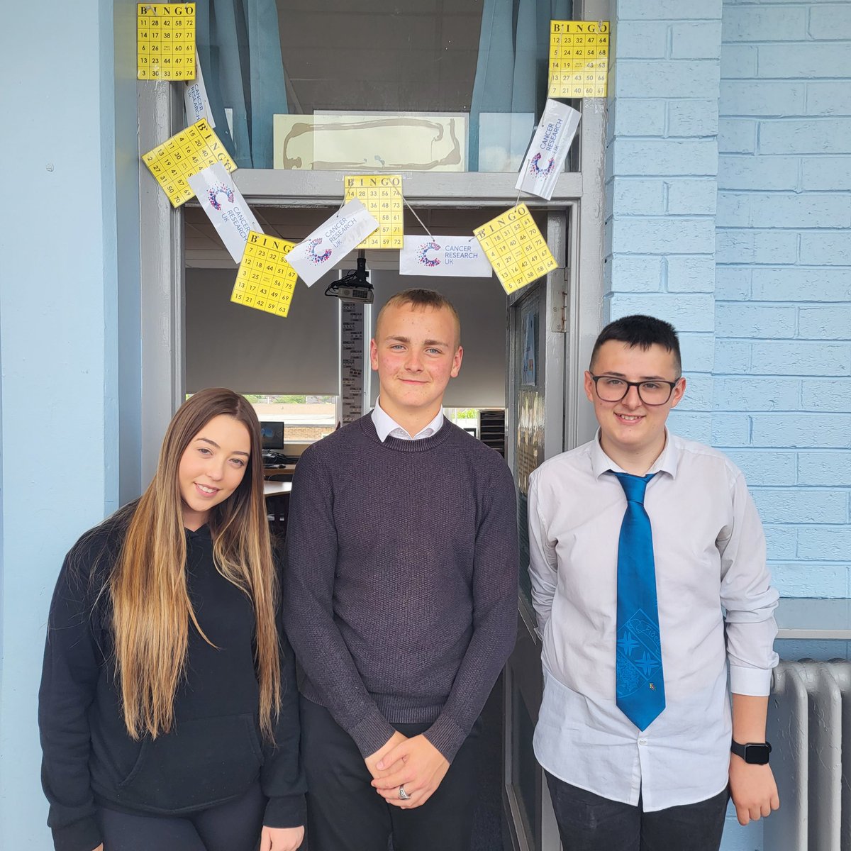 Well done to @LauraDi53135101's S4 Business Management class for organising a fantastic staff bingo at lunchtime today. All proceeds going to @CR_UK. Enterprise Skills for Business and Marketing NPA - done! #workingtogether #fullhouse #proud @KnightswoodSec