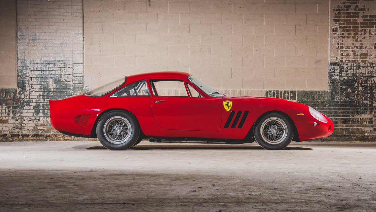 rmsothebys's tweet image. Right here is a Berlinetta Lusso, expertly customized with GTO-style modifications for competition use. bit.ly/3Jd6oQW
