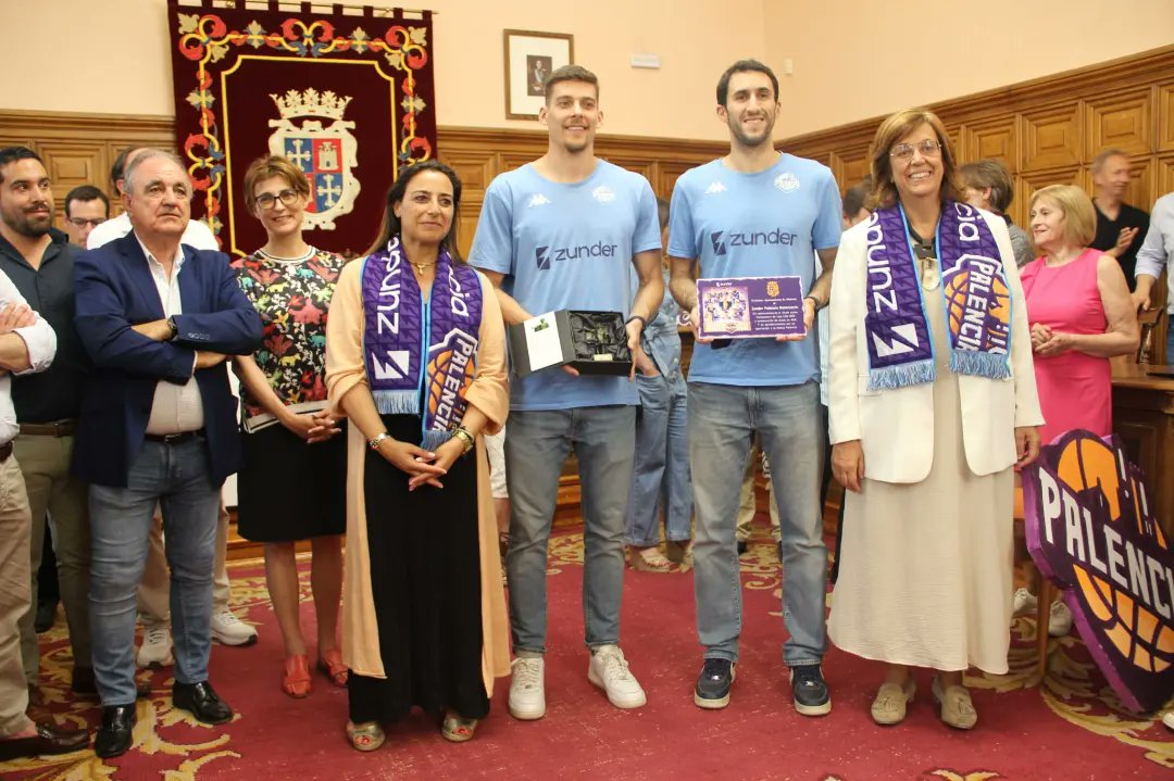PalenciaAyto's tweet image. GRACIAS PALENCIA
Jugaremos en la ACB.
@palenciaayuntamiento
@zunderpalencia
#PalenciaesACB
#LaEnergiaPalencia💜⚡