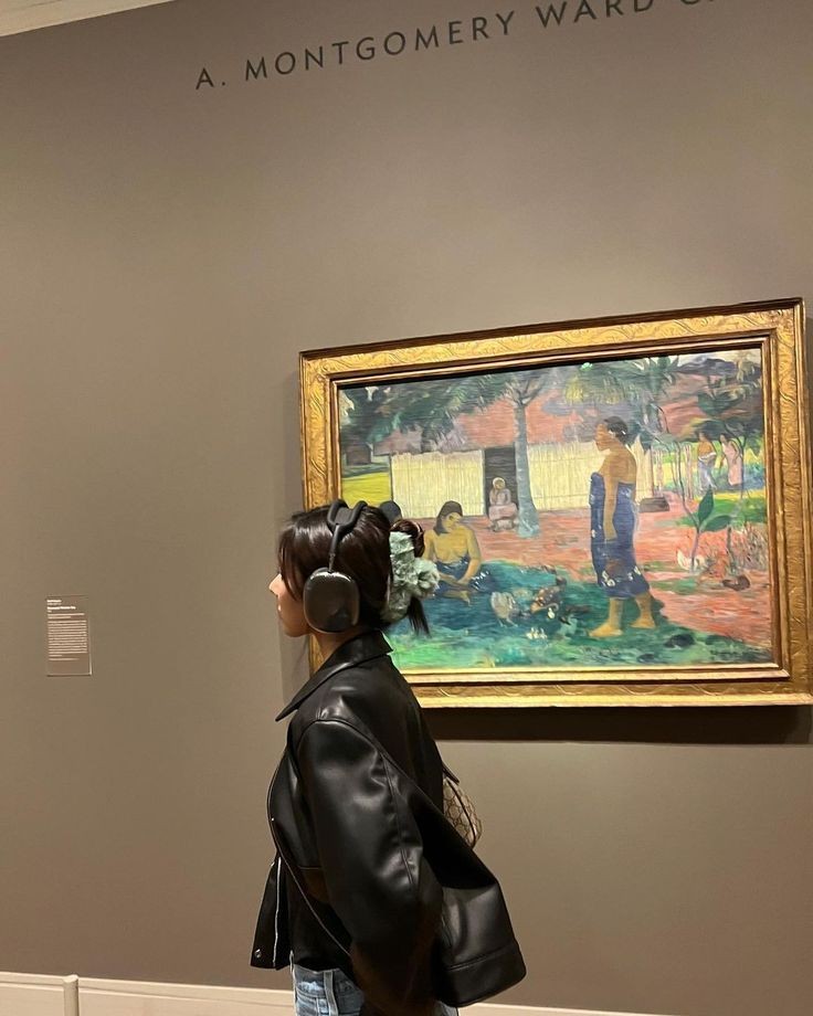 ______ 's pov: you take on a museum date <3