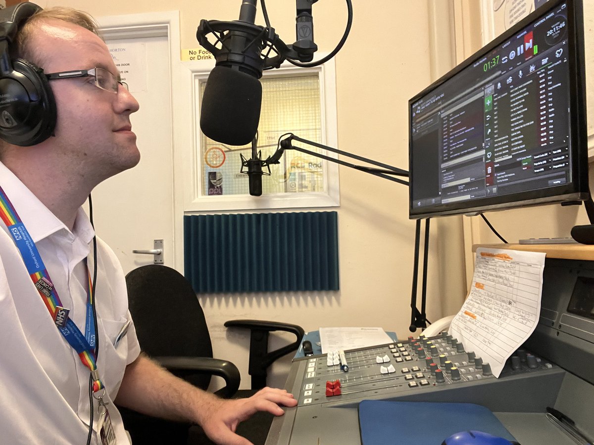 Doing that bonkers Monday evening thing again on @RadioHorton and lots of requests from the wards too! Let me know what you’d like to hear below 👇 #hospitalradio #Banbury #Oxfordshire @OUH_Horton