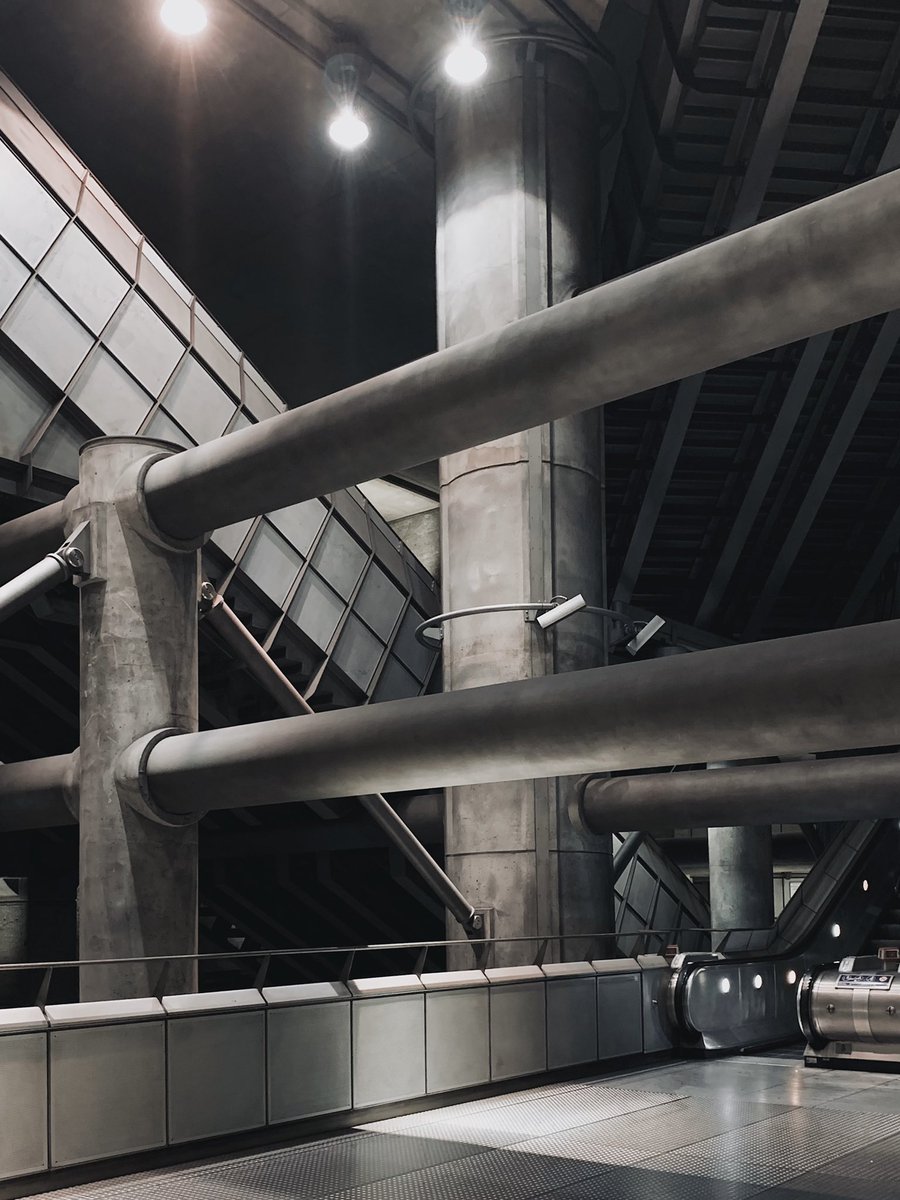 _BenjaminCarter's tweet image. RIP Hopkins - whose understated, sober and more contextual high-tech felt very English, as if it grew from the Victorian machine obsession.