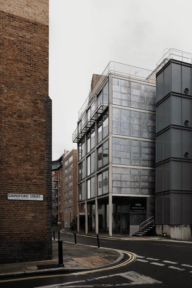 _BenjaminCarter's tweet image. RIP Hopkins - whose understated, sober and more contextual high-tech felt very English, as if it grew from the Victorian machine obsession.