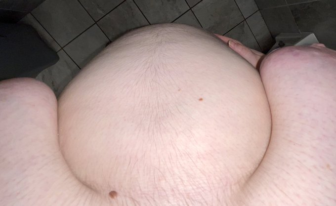 So I am slow to notice things and the other day I realized something. I can&rsquo;t actually see my penis anymore<a href="/tag/fat"class="tags"><span>#fat</span></a><a href="/tag/belly"class="tags"><span>#belly</span></a><a href="/tag/cock"class="tags"><span>#cock</span></a><a href="/tag/feedee"class="tags"><span>#feedee</span></a><a href="/tag/feederism"class="tags"><span>#feederism</span></a><a href="/tag/weightgain"class="tags"><span>#weightgain</span></a>