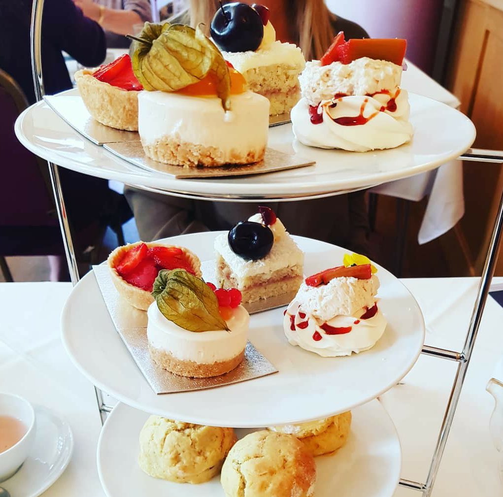 Just three tables are now remaining for the #KingsHeath #Birmingham TVC Afternoon Tea on Saturday, 15th July.

To grab one of the final spaces please email thevegancakery@aol.com 

#TheVeganCakery #AfternoonTea #TheVeganCakeryAfternoonTea