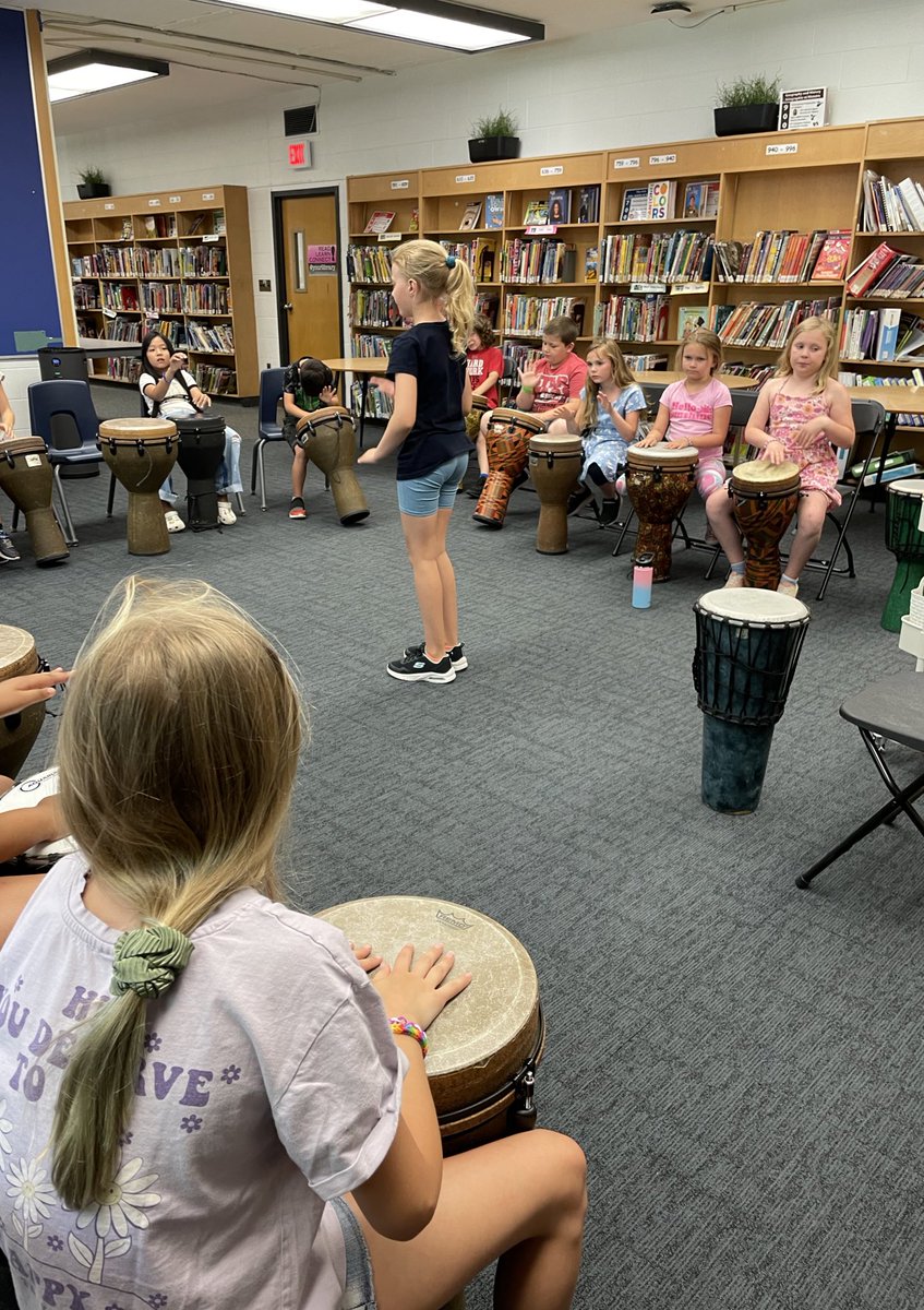 This month we have the World Drum kit! Today the grade 2/3 class played in the library 🪘