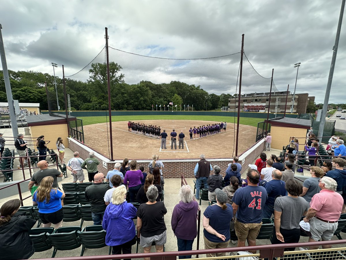 Second Championship game of the day at RIC. @GoEGAthletics with a chance to take home the @RIIL_sports Division II softball title. Mt. Hope looking to force a winner-take-all game tomorrow. @mthopehs @BWHuskies First pitch moments away! @ABC6