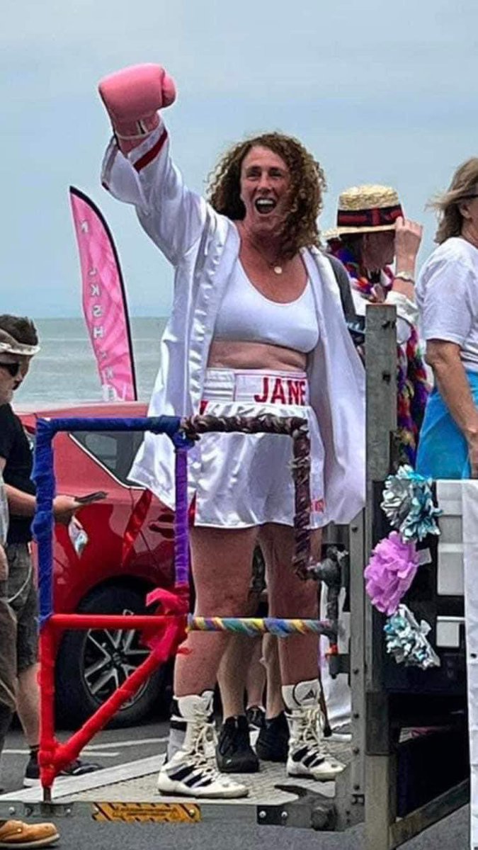 Jane Couch MBE tweet media