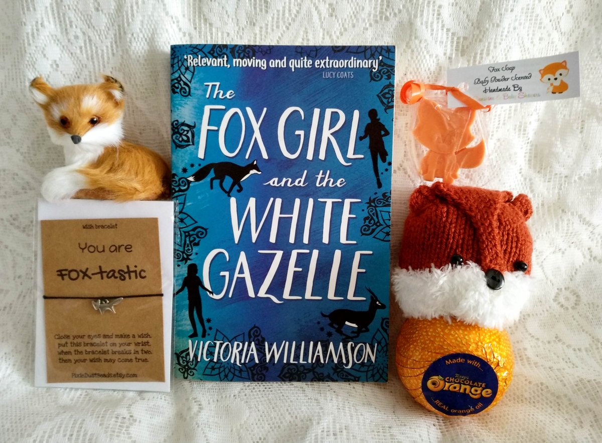 GIVEAWAY! It's #RefugeeWeek23 and I'm giving away a signed copy of my award-winning Middle Grade refugee novel, The Fox Girl and the White Gazelle, along with this bundle of fox-themed goodies. RT & follow before midnight Sun 25th to be in with a winning chance! @DiscoverKelpies