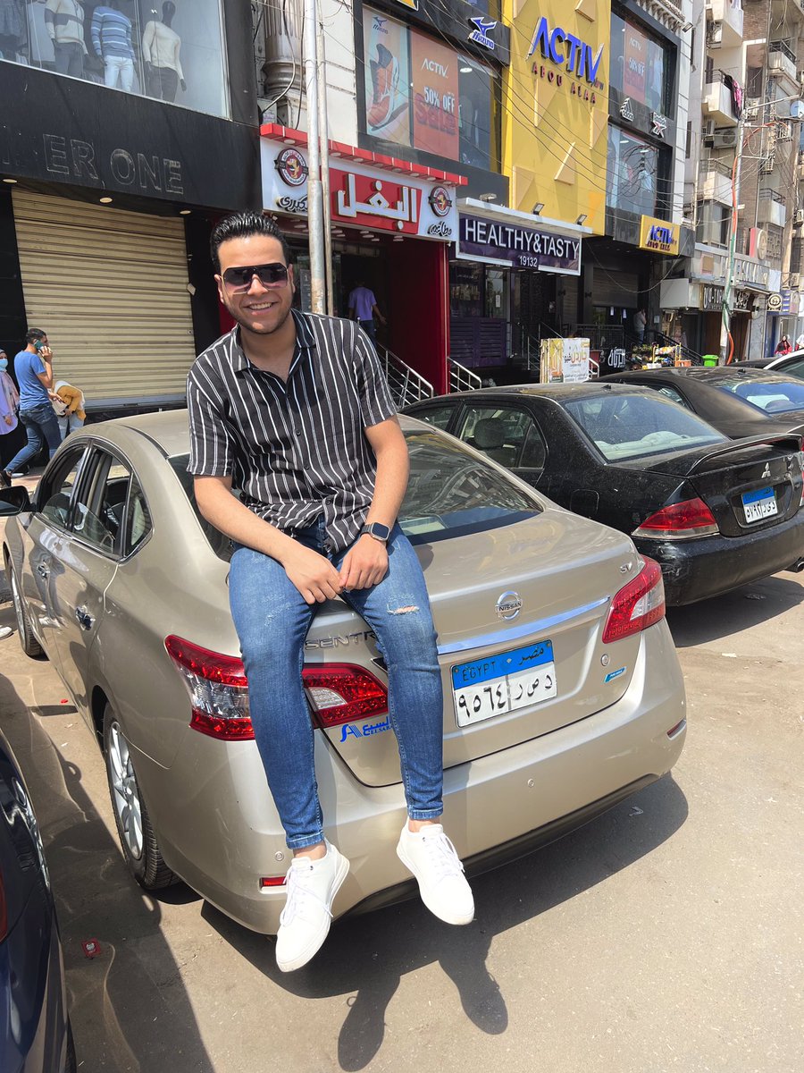 KhattabAwad5's tweet photo. هصدقك واكدب عنيا.🙃 https://t.co/boHQpuwT8X