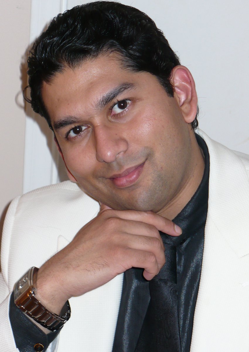 Congratulations to THP’s Dr. Farhan M. Asrar on receiving the 2023 <a href="/UofTFamilyMed/">UofT Family Medicine</a> Award of Excellence in Sustained Leadership!

Farhan has had a number of local, provincial, national and international leadership roles. He has led international projects involving professionals,