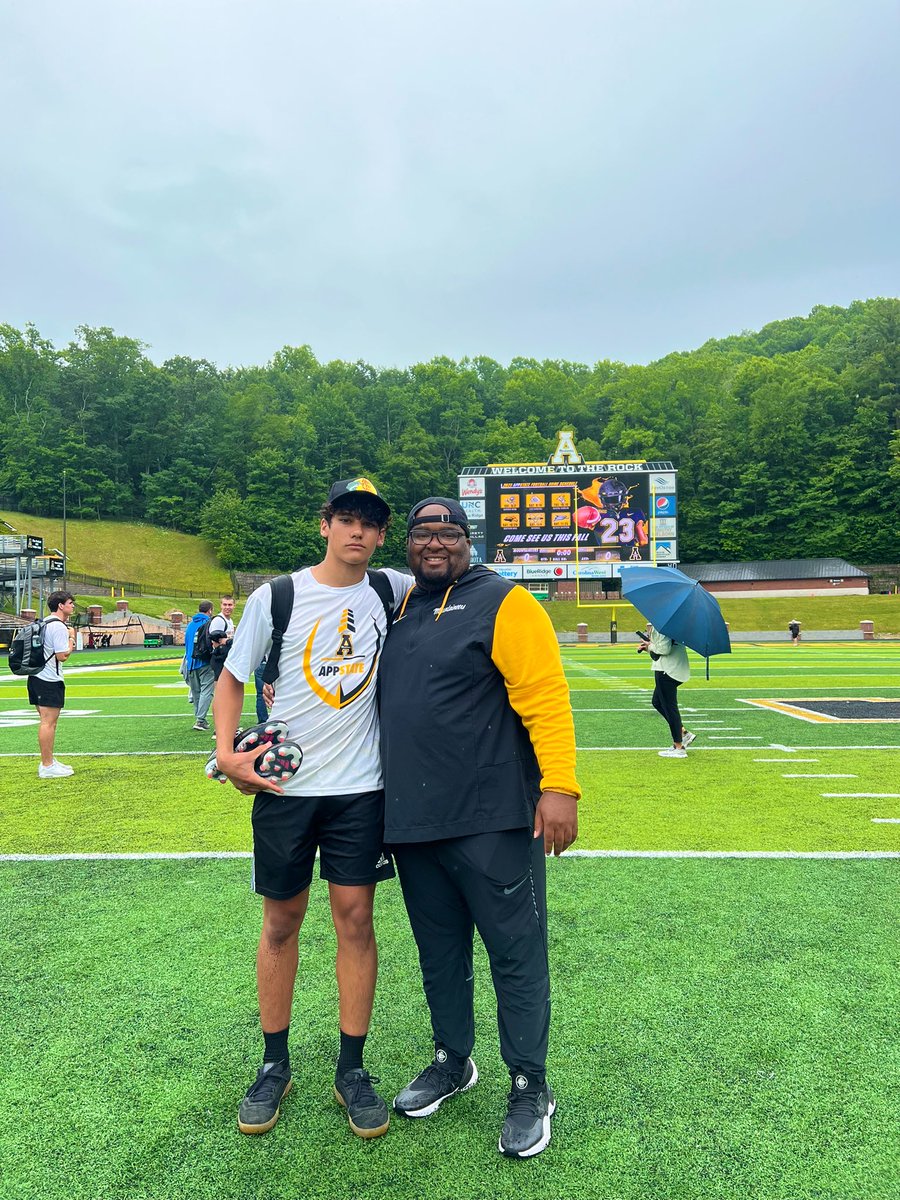 princetonortizz's tweet photo. Had a great time at the Appalachian State specialist camp. Went 11/12 in the Last man standing competition (miss-top of the goalpost from 41) Also working on getting into punting and trying to stay consistent. I would like to thank @CoachDeGraf23 and @BrianHainesb for inviting me https://t.co/YUy77pYMWD