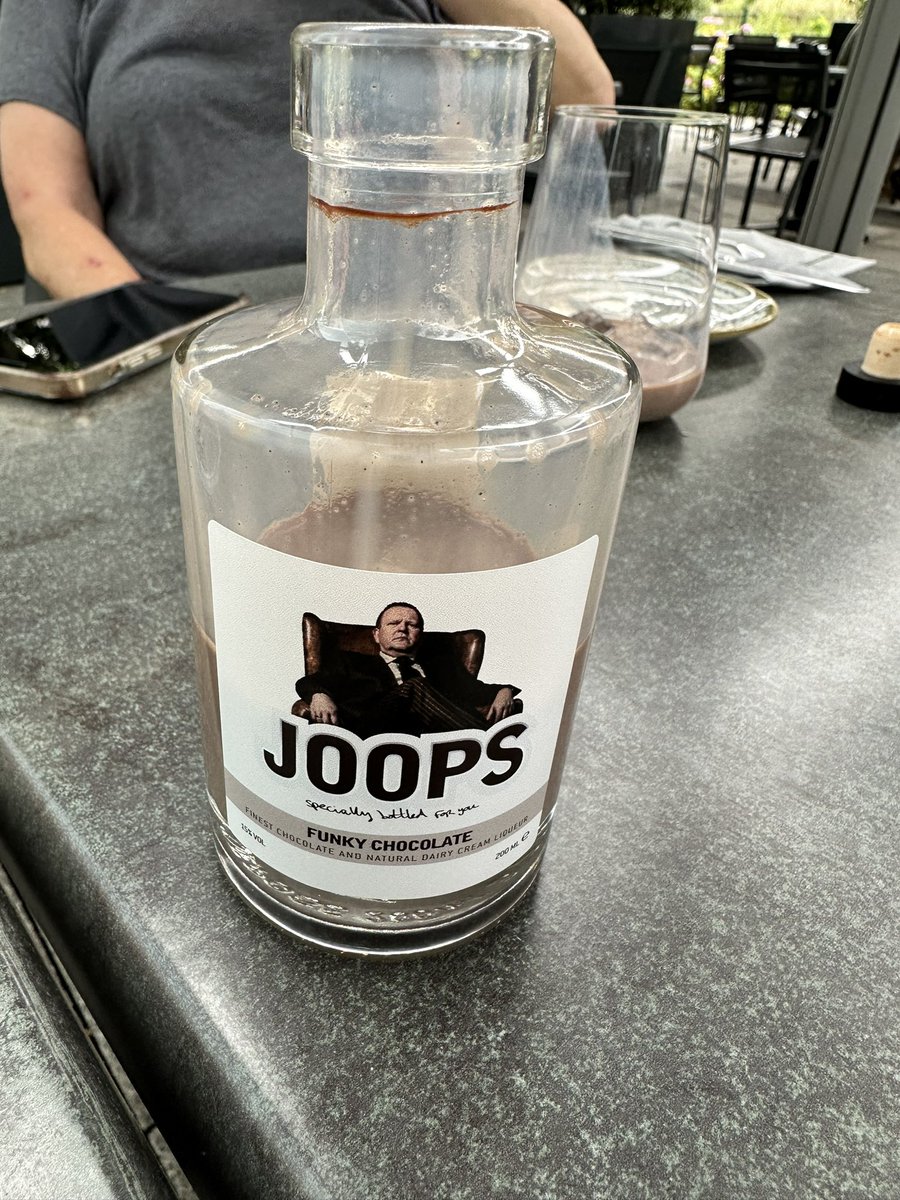 BlooprTV's tweet photo. Merci to those who bought me birthday drinks 💕🍷 https://t.co/IeWmJhBLCO