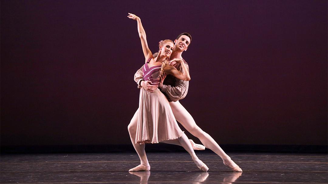 SarasotaBallet's tweet photo. The 2023 - 2024 Season Subscriptions are Now Available! #SarasotaBallet 

Four Ballet Subscription: https://t.co/2uLsY91Vvr 
Full Season Subscription: https://t.co/ViLjXssDqK https://t.co/mOWHhKlKQZ