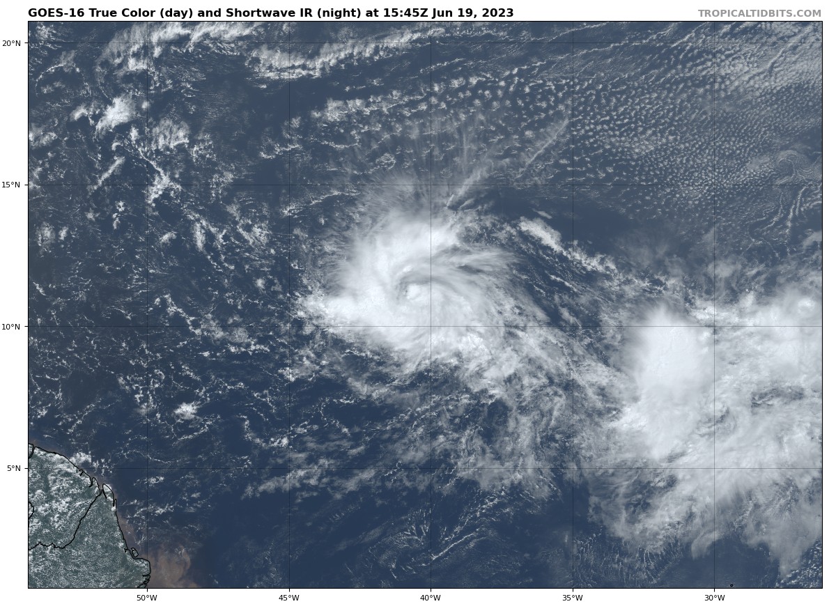 cnp_insmet_cuba's tweet photo. ...Se forma la depresión tropical Tres....
En horas de la mañana de hoy en el área de bajas presiones situada en  aguas abiertas del océano Atlántico central, se formó la tercera  depresión tropical de la actual temporada ciclónica.
mas detalles en https://t.co/7HRnGzgT02 https://t.co/ZsanYGaYMc