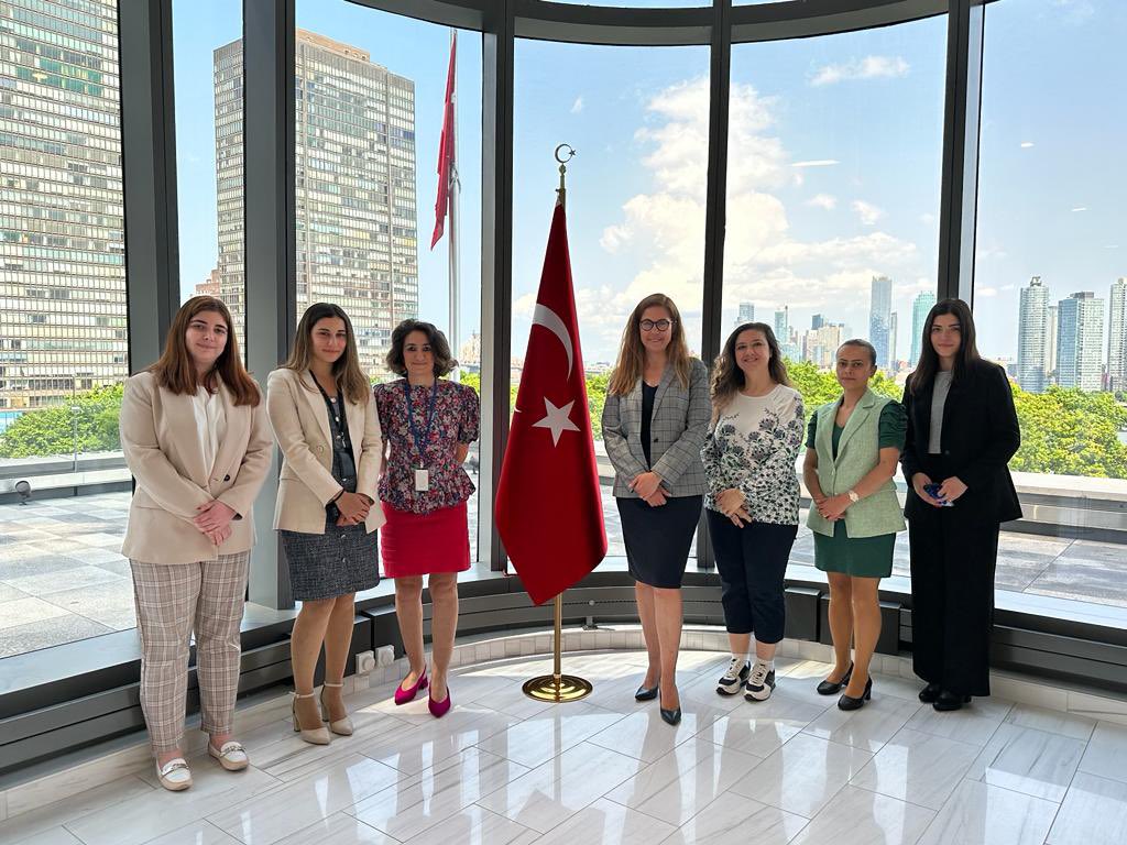 TC_BMDT's tweet photo. Turkish Mission is stronger with Women Diplomats! Happy International Day of Women in Diplomacy 🇹🇷🙋‍♀️🇺🇳 #WomenInDiplomacy #WomenEmpowerment #IDWD https://t.co/9bhOSMCLyY
