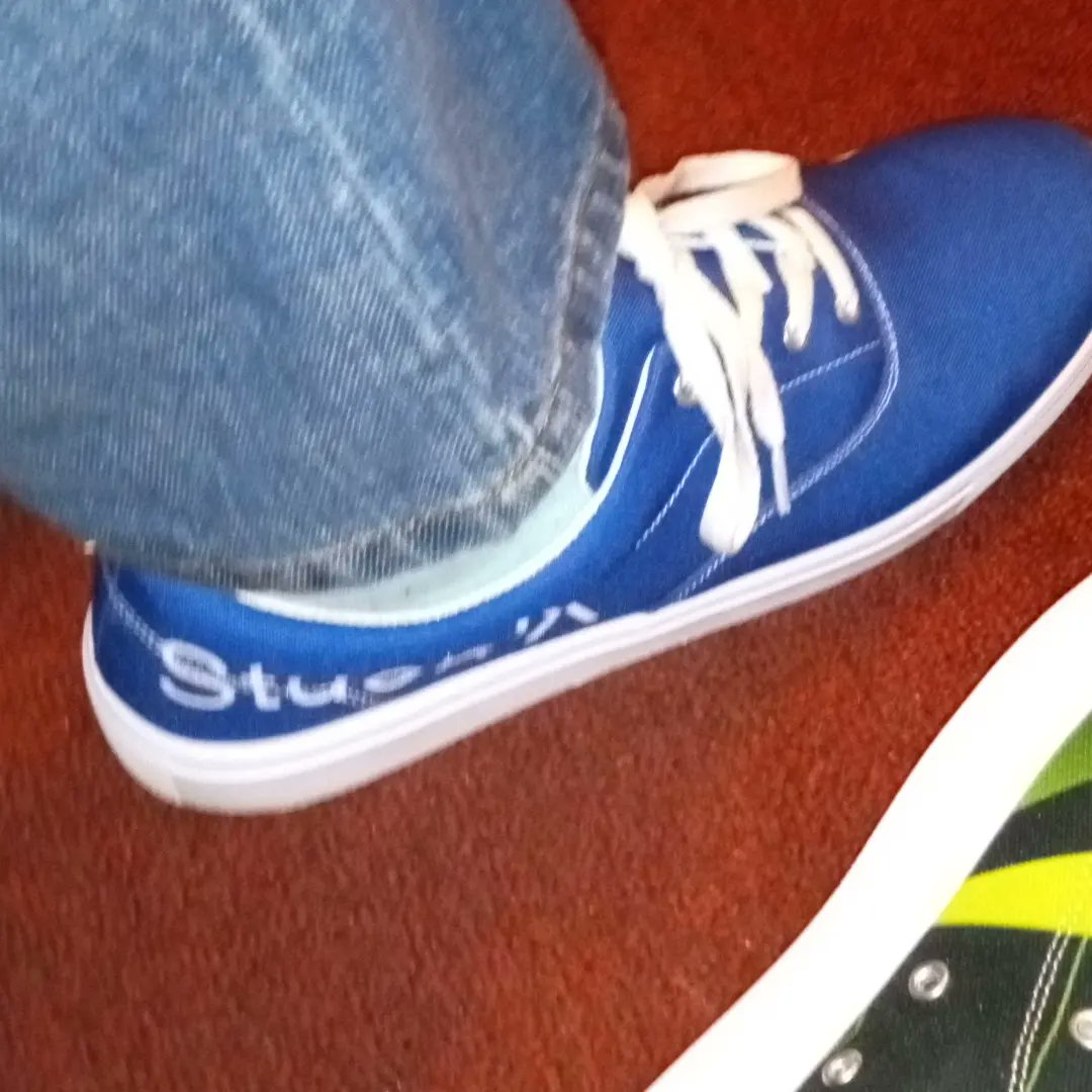 StuenX's tweet photo. #StuenX®️ #apparel #virginia #outfittersinva #triopreneurs #trendsetters #onlinefashion #partners #stylish #fashionstyles #handmadeshoes #sneakerstyles #hatstyle #leggingsforlife #comfortable #exclusive #fresh #spiffy #getyourstoday #joinouremaillist 😃💜👩🏽‍❤️‍👨🏽👕👟🧢👉🏽 https://t.co/wPs4nOekuJ