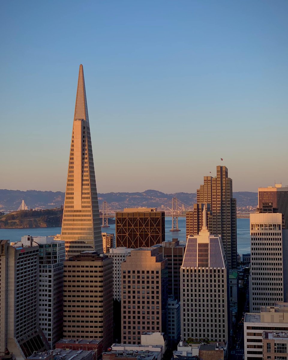 VIV_G's tweet photo. #SanFrancisco PYRAMID 📷 photo by @VIV_G 2023 https://t.co/jdhkPKp0OP