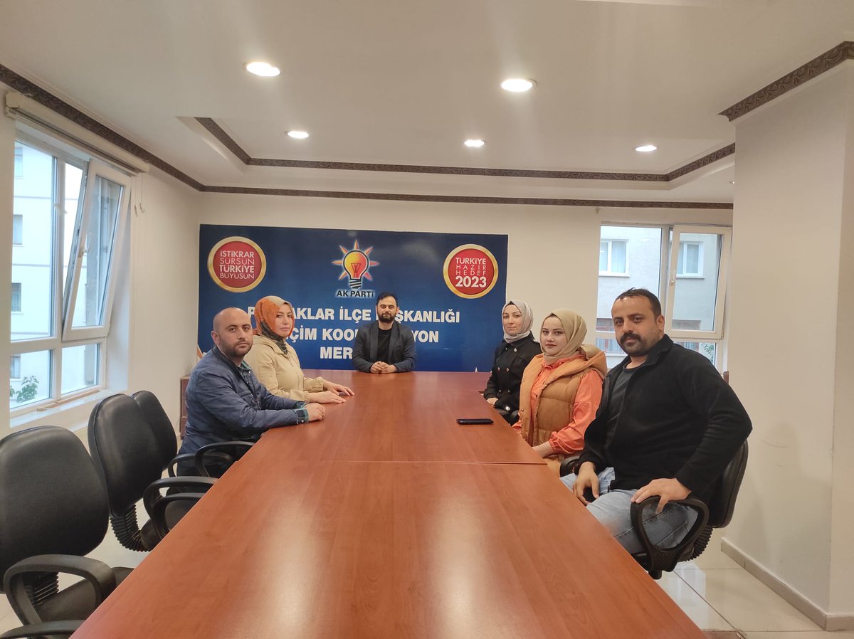 İlçe Sekreterliği Birim Başkanımız Sn <a href="/yusufkocakusak/">Yusuf KOCAKUŞAK</a> Başkanlığında Haftalık Olağan toplantısını gerçekleştirdi.
<a href="/hakanhanozcan/">Hakan Han ÖZCAN 🇹🇷</a> <a href="/hakanarol/">Hakan AROL🇹🇷</a> <a href="/ibrahim_kopan/">İbrahim KOPAN</a> <a href="/Ertugrulcetin06/">Ertuğrul ÇETİN🇹🇷</a> <a href="/AkpartiAnkara/">AK Parti Ankara</a>