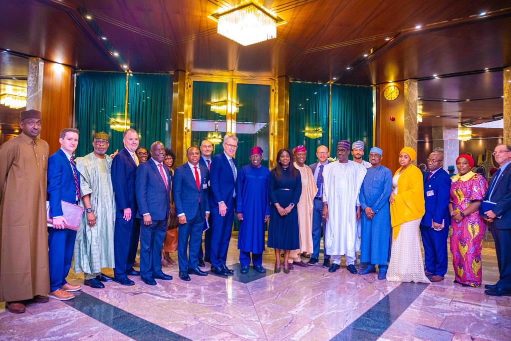 The Assistant Secretary for Energy Resources (@asstsecenr) on Twitter photo Delighted to meet with Nigerian President Bola Tinubu <a href="/officialABAT/">Bola Ahmed Tinubu</a> to discuss ways the 🇺🇸 and 🇳🇬can work together to advance our shared energy and climate goals. Delighted to meet with Nigerian President Bola Tinubu <a href="/officialABAT/">Bola Ahmed Tinubu</a> to discuss ways the 🇺🇸 and 🇳🇬can work together to advance our shared energy and climate goals.