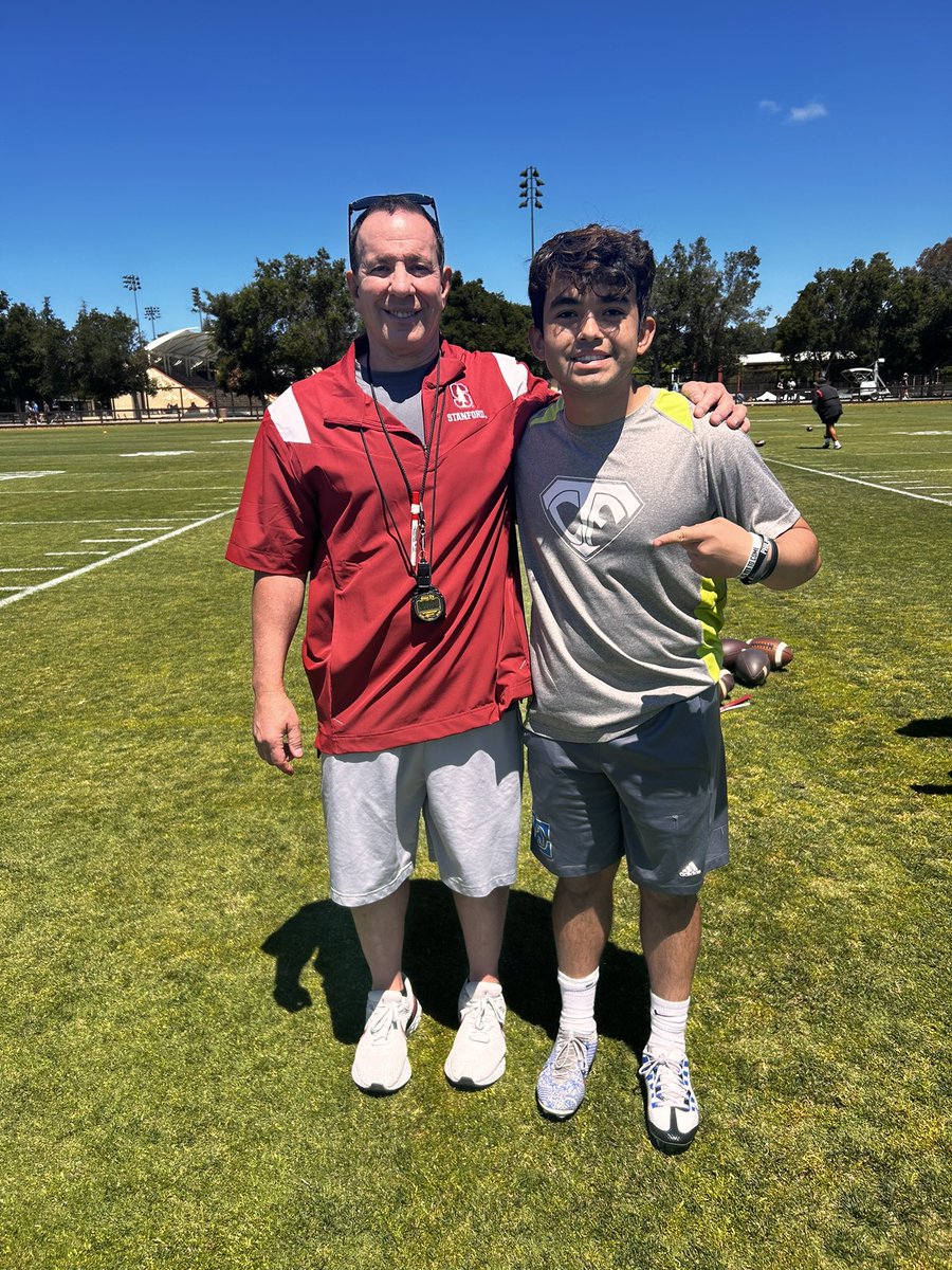MarcoGKicker18's tweet photo. It was an amazing experience kicking at @StanfordFball . I charted 11/11 on FG and was part of the final 3 competitors. Thank you @CoachBobGregory and @Fredguidici for the camp, I hope to be back soon. @eastlaketitanFB @CarneyCoaching @sdfootball @KUSIPPR https://t.co/HDUn3Q9qU5