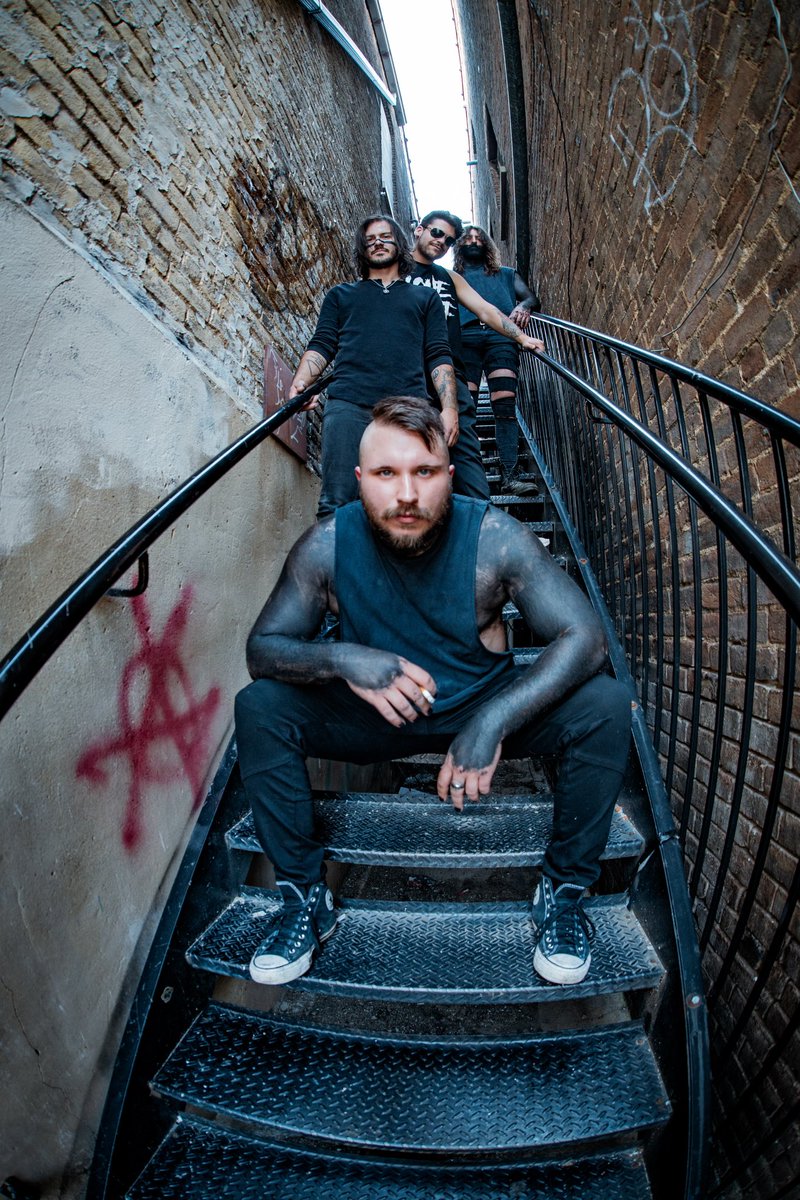 KEnagonio's tweet photo. Took some sweet promos for Nashville based band, Found Underneath! I’m home for a bit and would love to work with more local artists and bands!
#bandpromos #nashvillemusic #nashvillemusicscene #nashvillephotographer #nashvillephotography https://t.co/RvalMM2VqA
