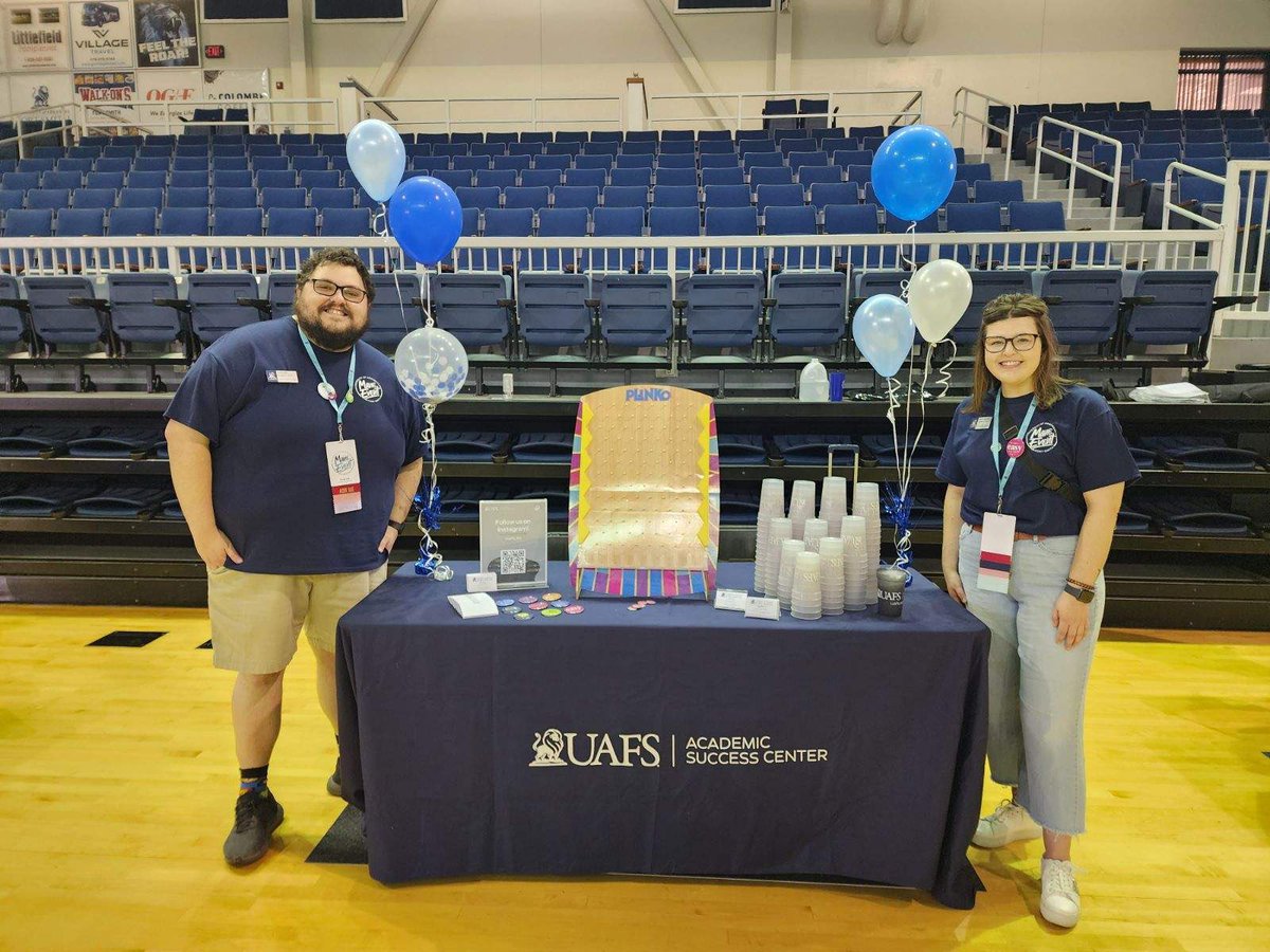 UAFS_ASC's tweet photo. ASC Team 🤝 Mane Event https://t.co/CgiuRmSjOz