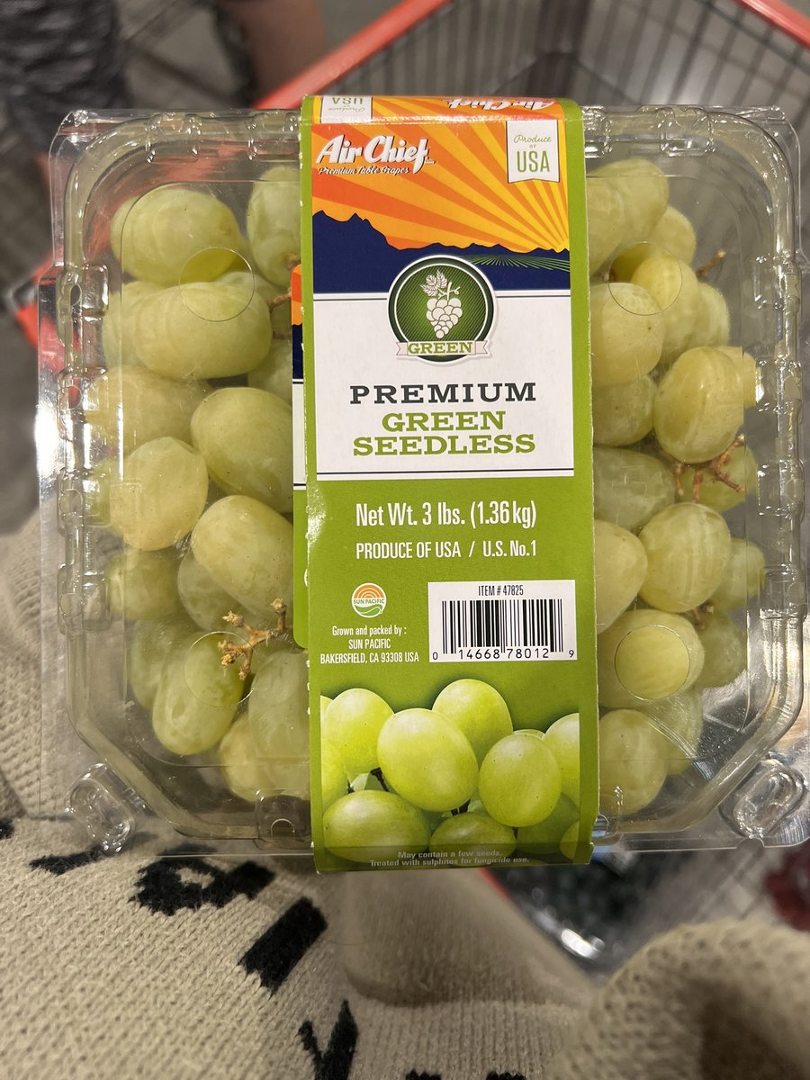 ChrisAllen68601's tweet photo. The fruit is really to repay the favor. Look for this brand of green grapes, which are juicy, sweet and full. Blackberries are also big and sweet. Raspberries are also my favorite.
#Daokou fruit shop
#FavoriteFruit#Fruit https://t.co/ElIRfXAsvk