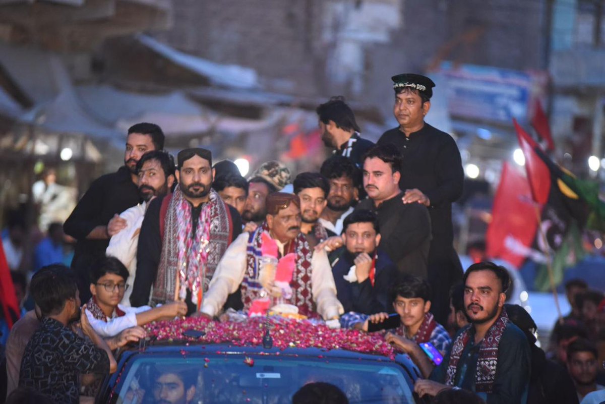 MayorQazi56029's tweet photo. Thank you Nawabshah for grand recepition..

@BBhuttoZardari https://t.co/vHo8DeHWee