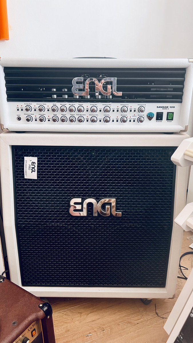 FrostByteSounds's tweet photo. Huge thanks to my sponsors @englamps  for this one-of-a-kind beast! Sounds absolutely massive! #gameaudio #metalcomposer #maimbot https://t.co/h2uIbpnq5j