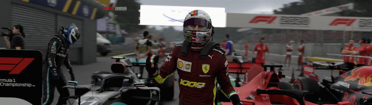 Monza 2020 Helmet from Seb 
Pic 1 AC (same texture no chrome effect , tried in Ext_config a commandline , doesnt work) Pic 2-4 F1 2020 (with chrome )