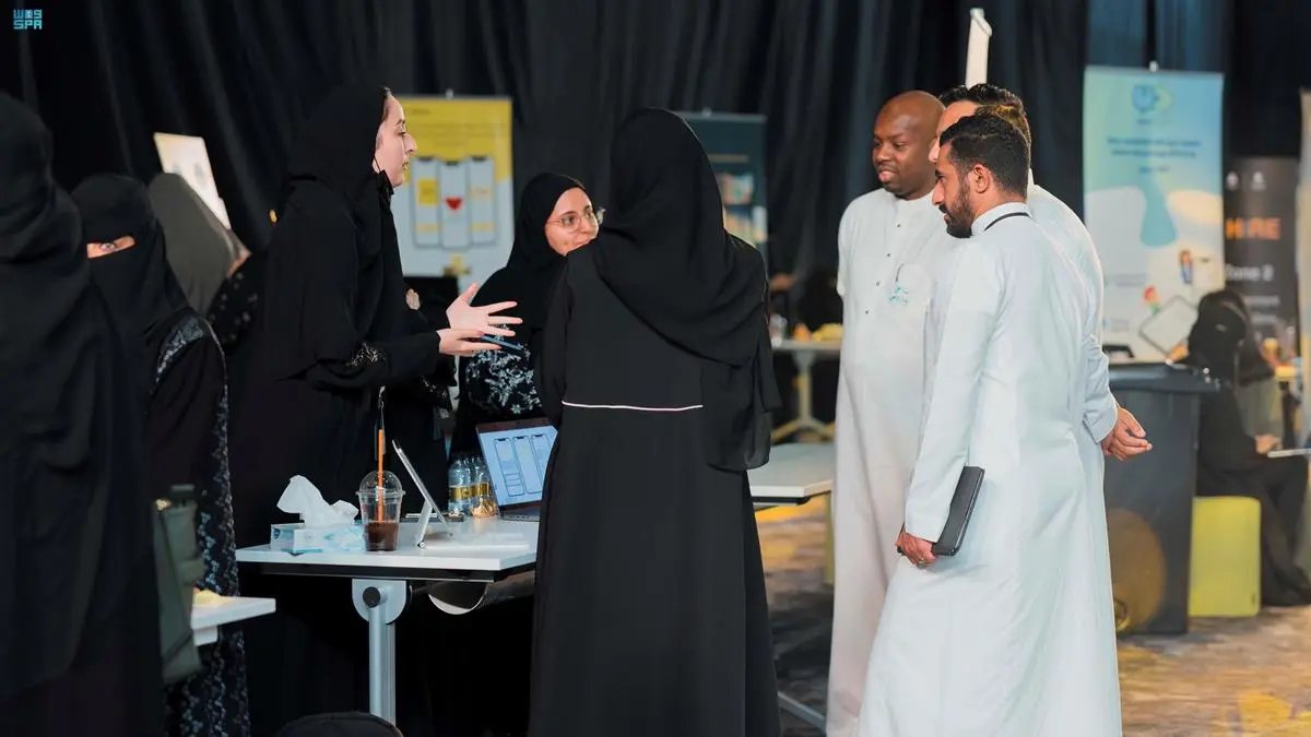 SPA_sci's tweet photo. أكاديمية مطوري آبل تختتم فعالية i-Hire.
https://t.co/2zUv8soyoh
#واس_علمي https://t.co/kWyU4Zd55H