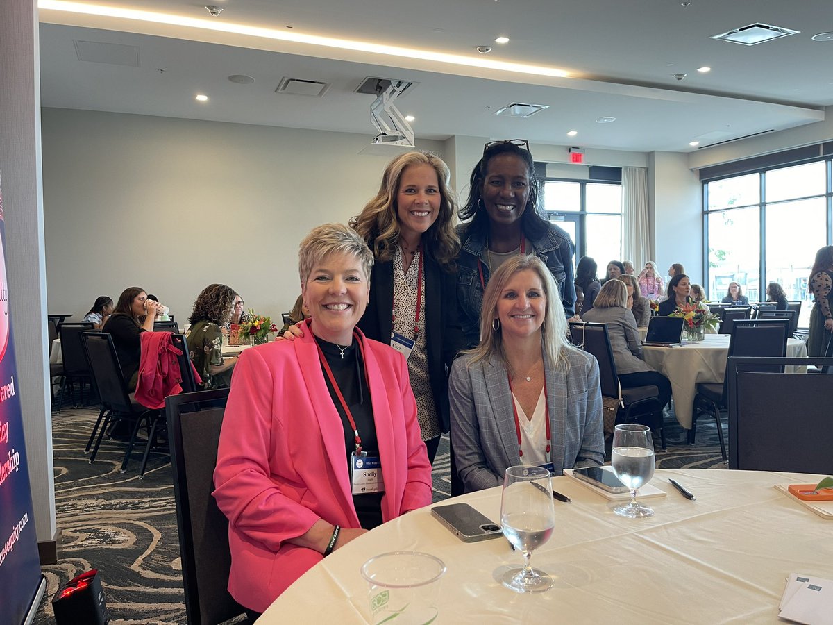 CariBuehler's tweet photo. Honored to attend the "When Women Lead" Voice4Equity Conference in Vancouver Washington! Proud &amp; honored to call Shelly my friend! Please congratulate her as she was presented as an Equity Award Recipient ❤️❤️@Voice4Equity @BASA_Supt @vaughn_shelly @KimMiller_Learn @SuptSylvania https://t.co/3cFsc0hDmG