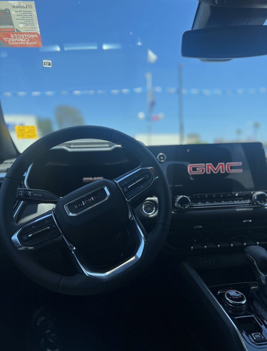 CardinaleGMC's tweet photo. Take a look at this brand new 2023 GMC Canyon Elevation 🤩 
It is currently available! 

For any questions reach out to our sales team! 📞 831-394-1233 https://t.co/ZAmOABO2lQ