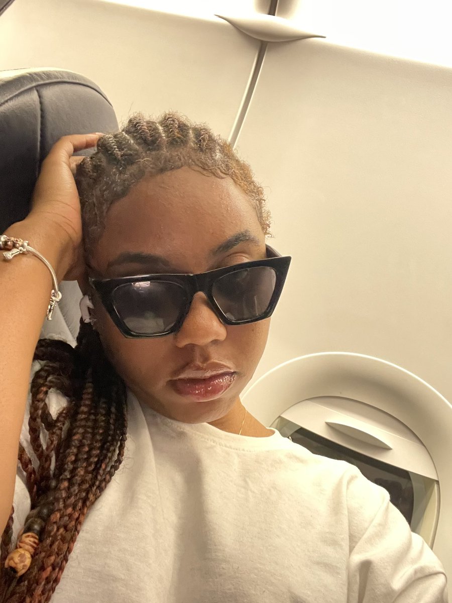 ovogabs's tweet photo. chasing that change but my past chasing me 🥺 or whatever tf he said https://t.co/RUbV7gxsJi