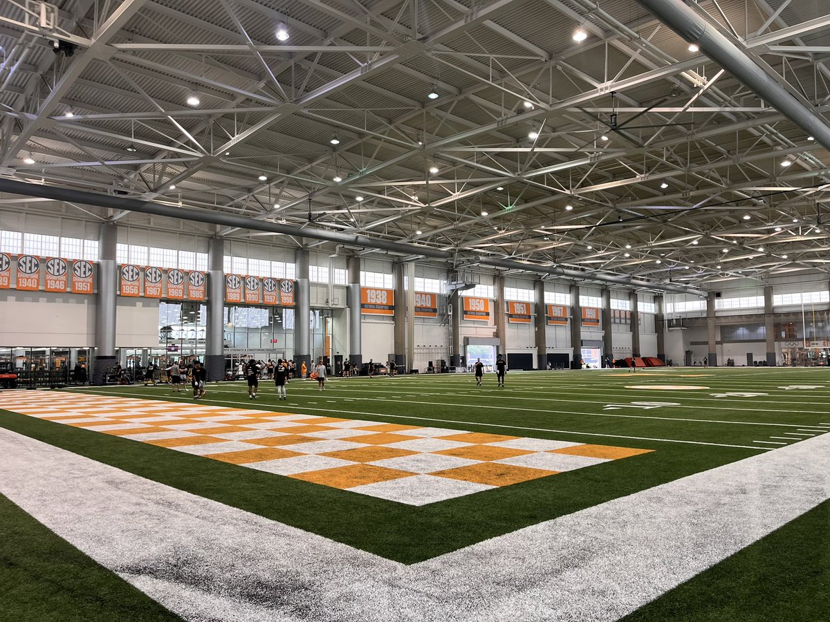 Coach_Allen5's tweet image. SouthSide College Tour photos! 
@south_paulding