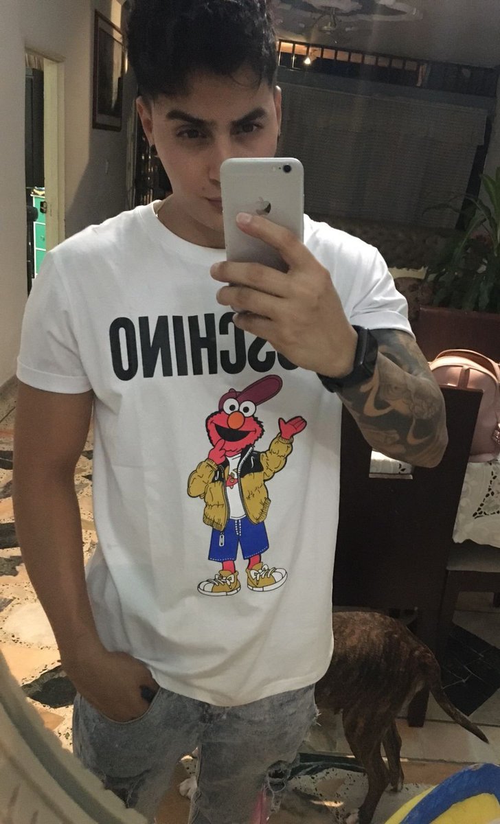 El_David1620's tweet photo. #sigueme #modelo #Cali 😘😋🥰 https://t.co/YgZpRcVQIU