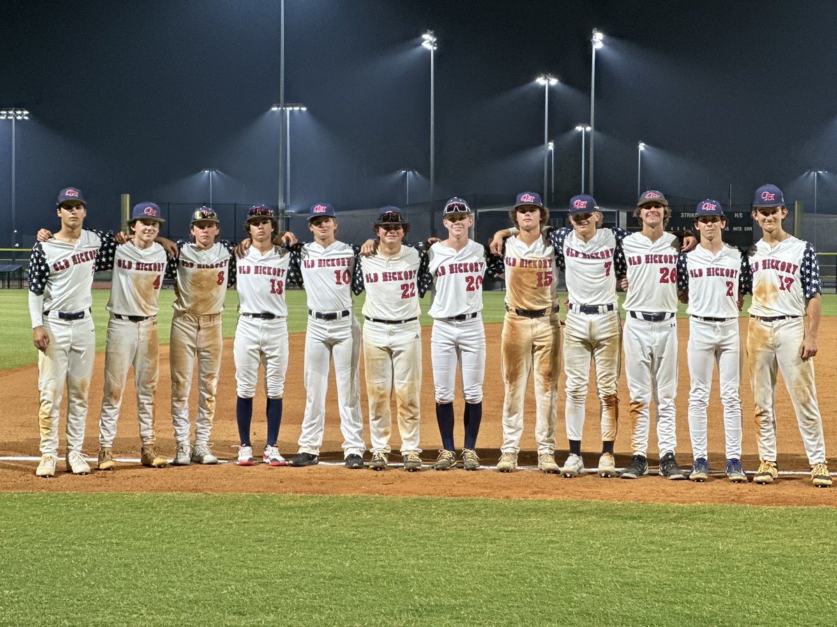 OHBASEBALLCLUB's tweet photo. OH 15’s finished the Music City Classic with a 4-2 mark. At the half way point of the summer , team avg. .322, 121 Rbi in 20 games , team era is 3.42 and whip 1.48. Full of next level players. Get ‘em early! #boysofhickory https://t.co/wsnPQnZwzg