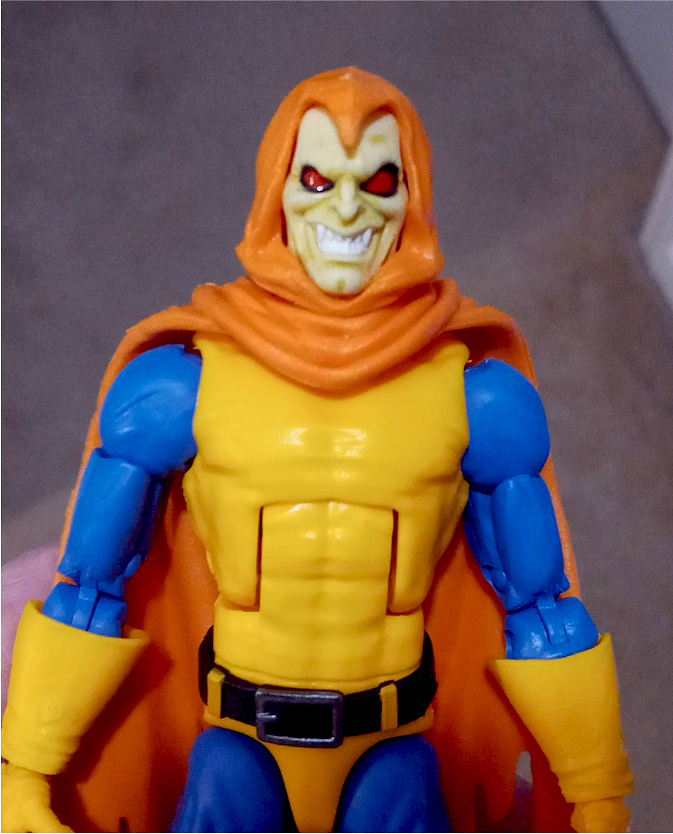 Loston_Wallace's tweet photo. #HobGoblin #MarvelLegends #ActionFigureCustoms 
Repainted the eyes on my Hobgoblin.  He looks much more like the comic book character now. https://t.co/1A07J1wGZo
