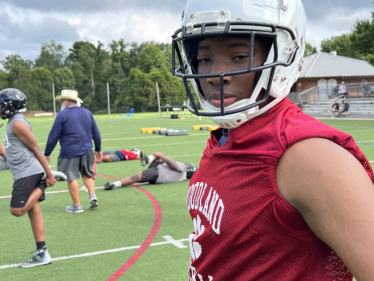 WHSWildcatFB's tweet photo. Trench warriors went down to Holy Innocents and put some extra work in!!!@Coach_Sandifer @Coach_Lock #RTL #NWO https://t.co/MkVDGk3Mx1