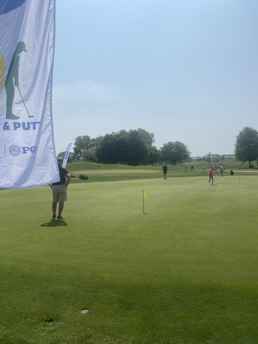 jeremiahpgapro's tweet photo. Full day again today‼️
⛳️ 30+ juniors in First Tee class
⛳️ PGAs Drive Chip and Putt Qualifier
⛳️ 45 women learning more about the game 🏌️♀️
@RMGCFDL is FULLY committed to growing the game‼️
#firstteesew #pgapro #pgadcp #womensgolf #growthegame #golfwi #wihsgolf https://t.co/bsRZ3nfwDG