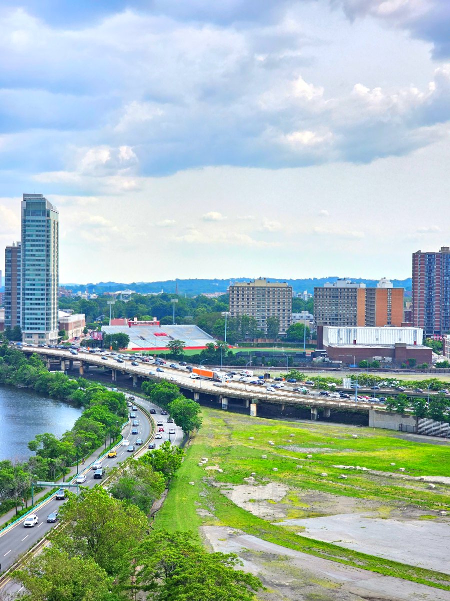 Construction will begin by 2025 on a $1.7 billion, ten-year project to straighten the Mass Pike in Allston at ground level alongside Soldiers Field Road and pedestrian walkways, paving the way to create West Station by 2045, an Allston commuter rail station.

Big Dig Two.