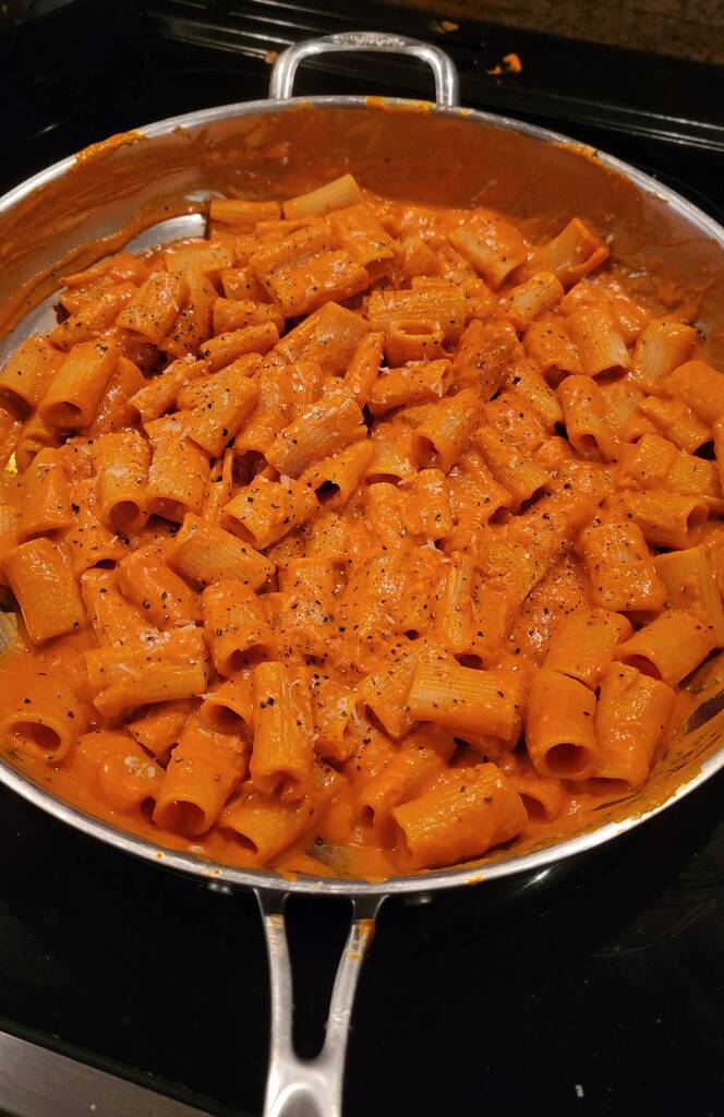 [Homemade] Rigatoni alla Vodka
homecookingvsfastfood.com
#homecooking #food #recipes #foodpic #foodie #foodlover #cooking #homecookingvsfastfood