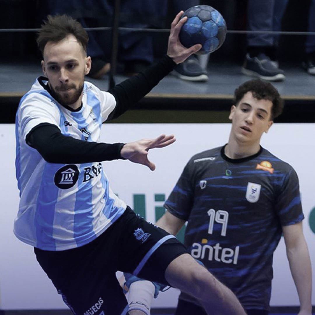 🇦🇷 LOS GLADIADORES SUMARON OTRA VICTORIA EN EL 4 NACIONES 

✅ Tras vencer a Puerto Rico el domingo, derrotaron a Uruguay por 32-18 en la Casa del Handball Argentino

🏆 Mañana cierran el certamen, en búsqueda de la copa, ante Cuba 

📷 <a href="/CAHandball/">Sel. Argentina Handball 🇦🇷</a>
