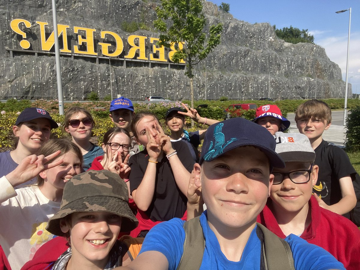 Scone_Steigen's tweet photo. As travel between Scone &amp; Steigen is pretty complicated, we had necessary (and enjoyable) stops in Bodø and overnight in Bergen on the way home from our week-long exchange visit allowing us to get a wider flavour of Norwegian life. #ErasmusPlus #KA229 https://t.co/qwnugqIFRn