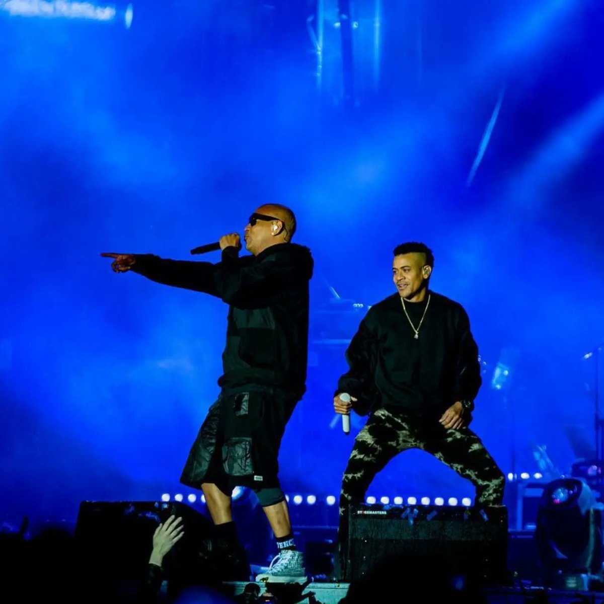 Vistar Magazine (@vistarmagazine) on Twitter photo La música cubana sigue llegando a cualquier parte del mundo, y esta vez es el dúo Gente de zona quien se encarga de ello.
#DemasiadoVerano #GéneroUrbano #gentedezona #GiraporEuropa #música #Músicacubana <a href="/GdZOficial/">Gente de Zona</a>
vistarmagazine.com/ya-comenzo-la-… La música cubana sigue llegando a cualquier parte del mundo, y esta vez es el dúo Gente de zona quien se encarga de ello.
#DemasiadoVerano #GéneroUrbano #gentedezona #GiraporEuropa #música #Músicacubana <a href="/GdZOficial/">Gente de Zona</a>
vistarmagazine.com/ya-comenzo-la-…