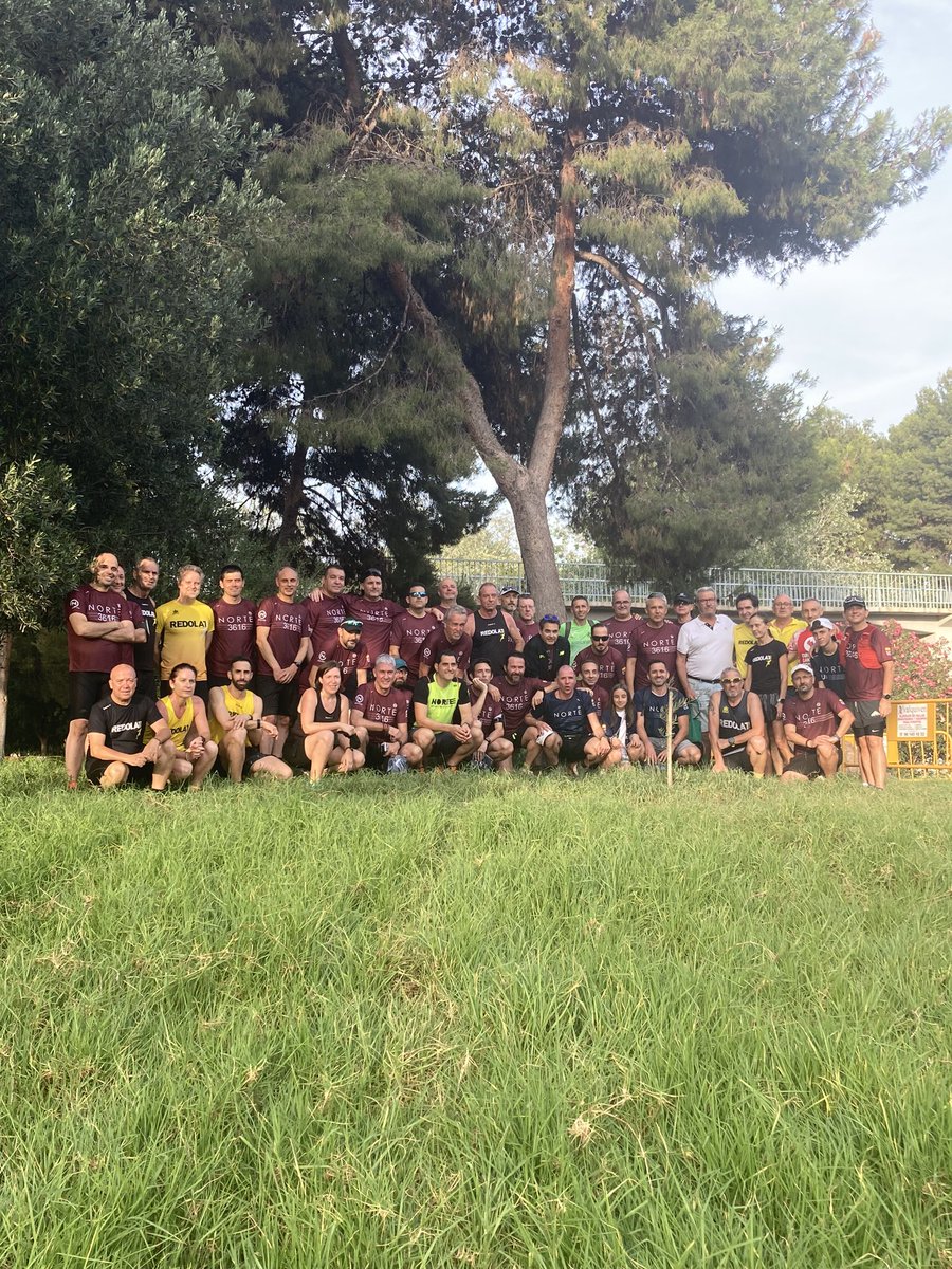 Runners_Norte's tweet photo. Hoy hemos tenido la oportunidad de realizar nuestro particular homenaje a nuestro amigo #JulioCano . Nos ha acompañado su familia y los compis de @RedolatTeam que estuvieron junto a él en los primeros momentos #SomosNorte #RunnersNorte #Julito #MasQueCorrer https://t.co/tyXfQgvL5a